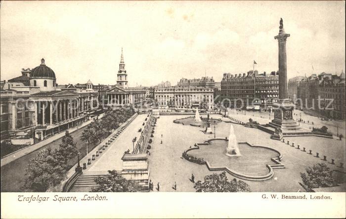 London Trafalgar Square Nelsons Column Fountain