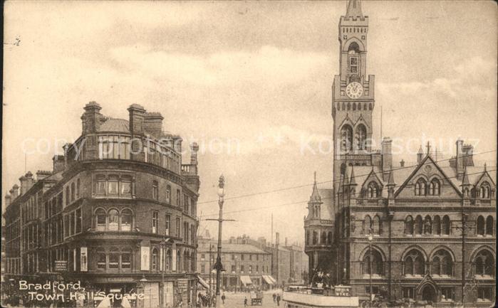 Bradford Town Hall Square Tour