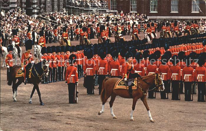 Leibgarde Wache Queen Elizabeth Trooping the Colour Cer
