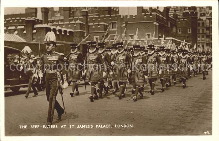 Leibgarde Wache The Beef-Eaters St. James_s Palace Lond
