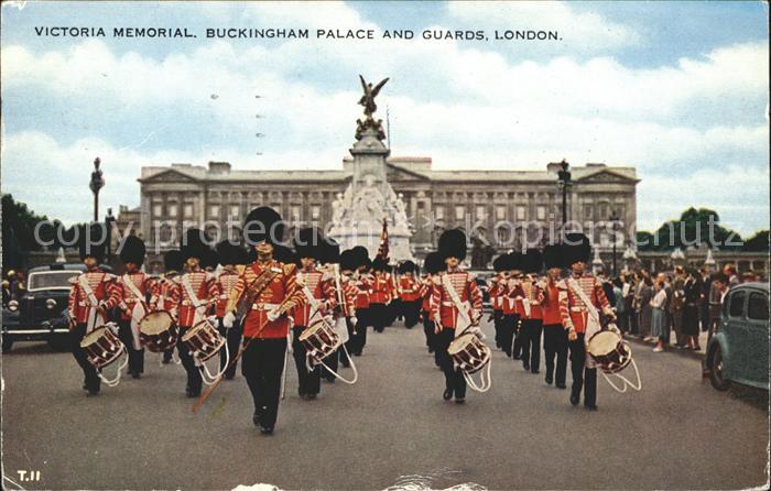 Leibgarde Wache Band Guards Victoria Memorial Buckingha