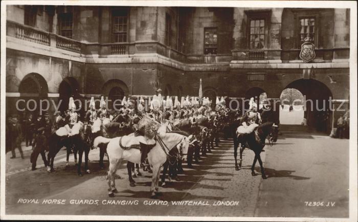 Leibgarde Wache Royal Horse Guards Changing Guard White