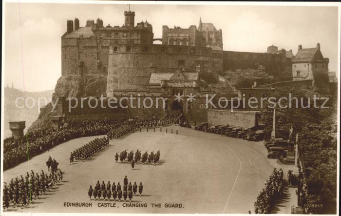 Leibgarde Wache Changing the Guard Edinburgh Castle