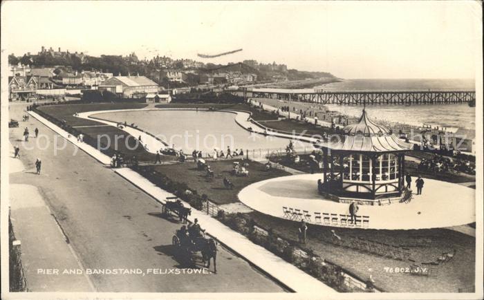 Felixstowe Suffolk Coastal Pier and Bandstand Pavilion Valentine's Post Card