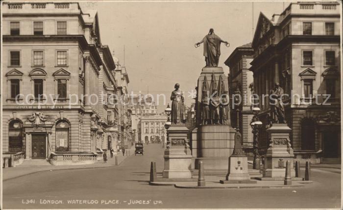 London Waterloo Place Monument