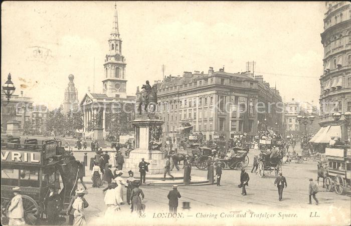 London Charing Cross Trafalgar Square Monument Traffic