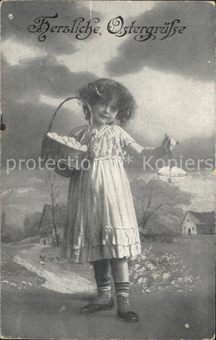 Ostern Easter Paques Kind Ostereier Korb