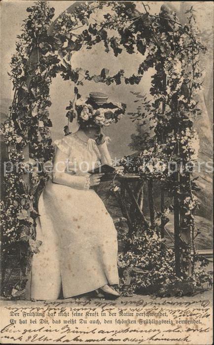 Frauen Hutmode Buch Blumen Frühling Gedicht
