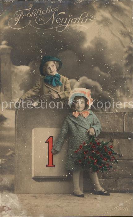 Kinder Child Enfants Wintermode Neujahr Stechpalme