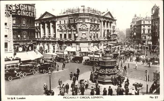 London Picadilly Circus Monument Traffic