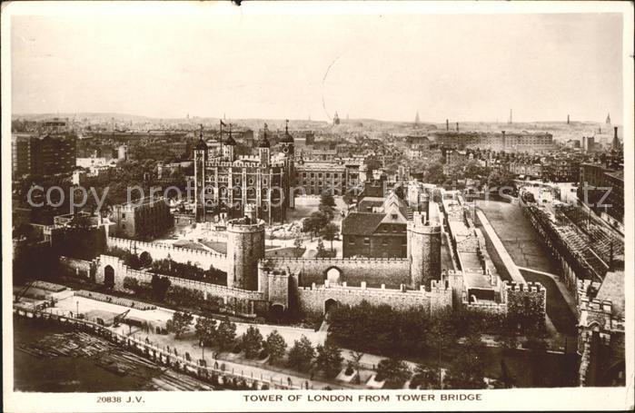 London Tower of London from Tower Bridge