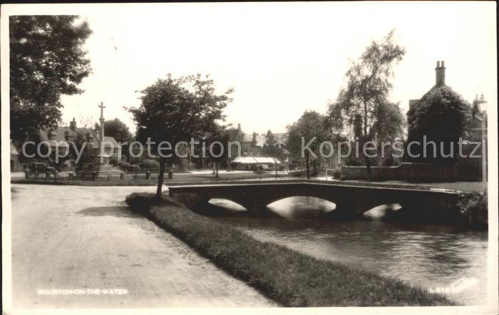 Bourton-on-the-Water Bridge