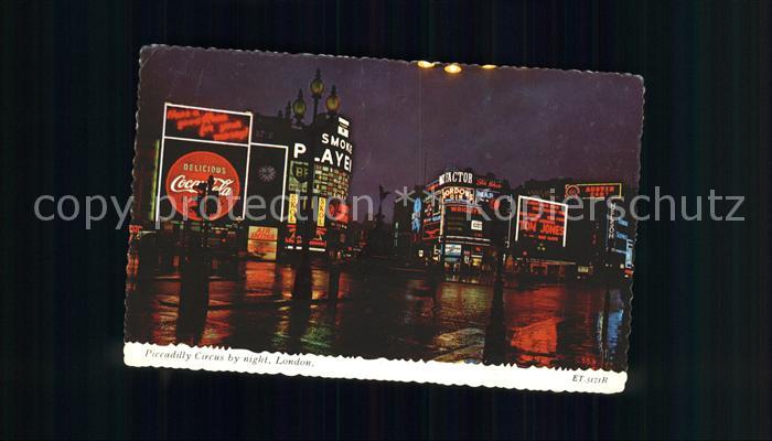 London Piccadilly Circus by night