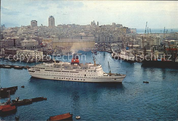 Faehre Ferry Bac Traghetto-- Genova Hafen