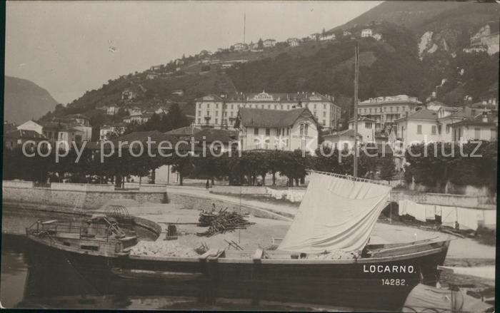 Locarno TI Am Quai Fischerboot