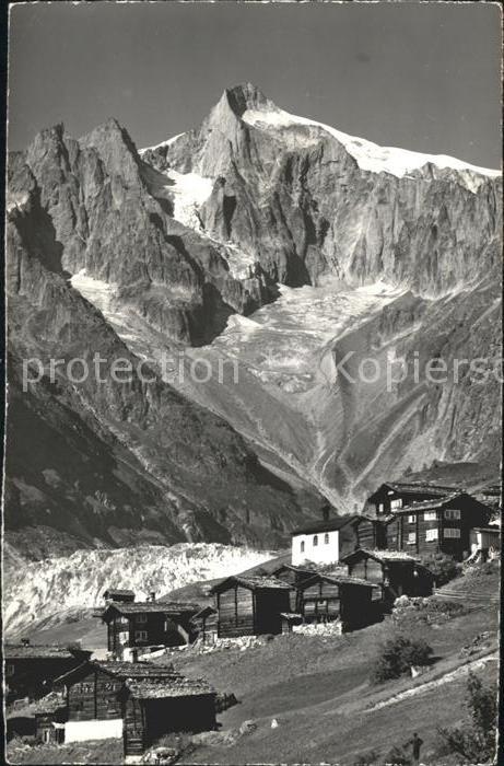 Ried Bellwald mit Wennehorn Fieschergletscher