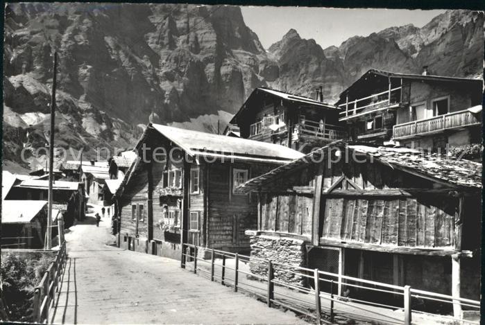 Leukerbad Dorfpartie mit Gemmi