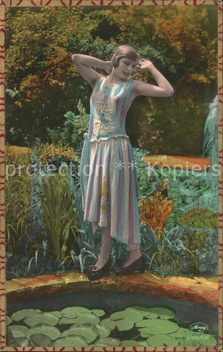 Foto Amag Nr. 64154/6 Frau Mode