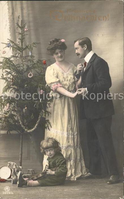 Foto AL Nr. 3999/2 Weihnachten Paar Kind Kinderspie