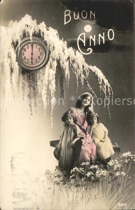 Neujahr Uhr Kinder Mutter