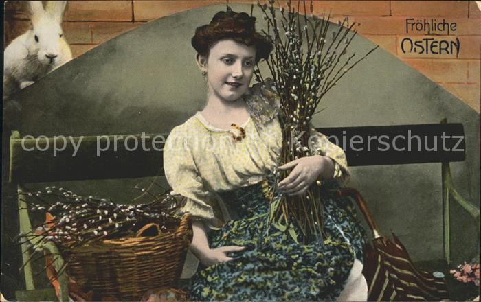 Ostern Easter Paques Frau Hase Weidenkaetzchen
