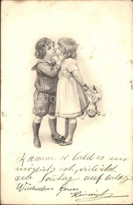 Puppe Doll Poupee Kinderspielzeug Kinder Kuss