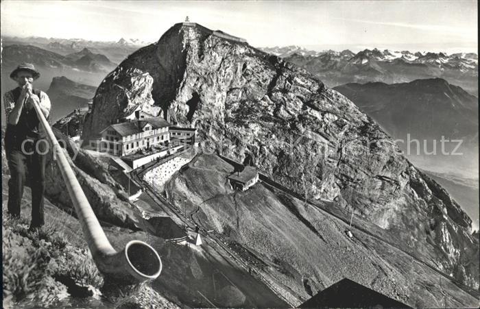 Alphorn Alphornblaeser Pilatuskulm