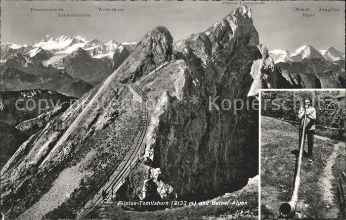 Alphorn Alphornblaeser Pilatus-Tomlishorn Berner-Alpen