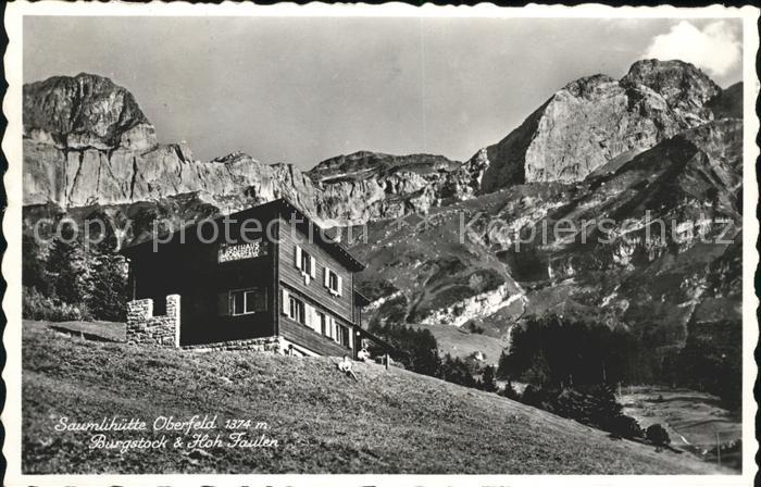 Wuelflingen Winterthur Saumlihuette Oberfeld mit Burgstock und Hoh Faulen