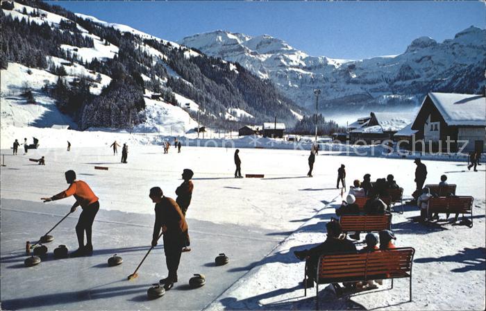 Wintersport Eis- und Curling-Bahn Wildstrubel Lenk