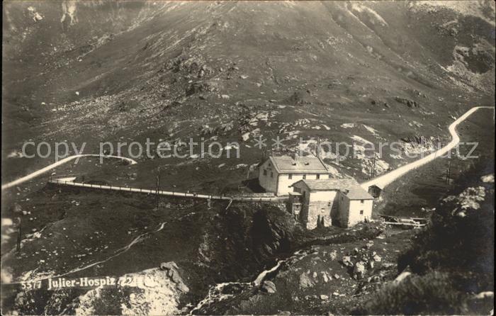 Julierpasshoehe mit Julierhospiz