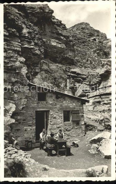 Montana-Vermala Cabane des Violettes