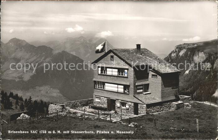Brisen Brisenhaus mit Stanserhorn Pilatus und Musenalp