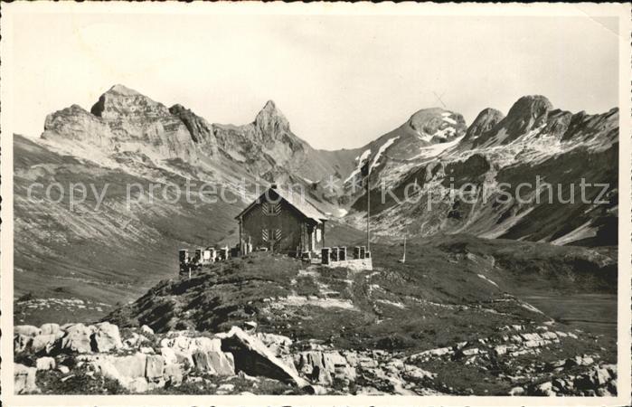 Bisisthal Glattalphuette Kirchberg Hoher Turm und Ortstock