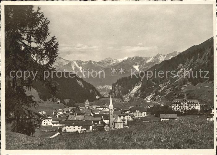 Berguen Bravuogn GR Panorama