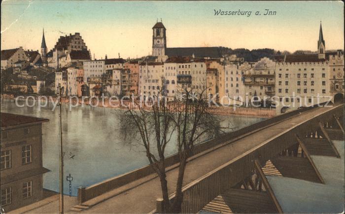 Wasserburg Inn Teilansicht Innbruecke