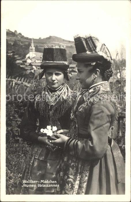 Valais Wallis Kanton Walliser-Maedchen