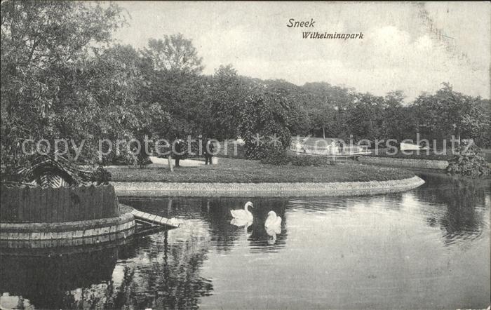 Sneek Wilhelminapark Schwanenteich
