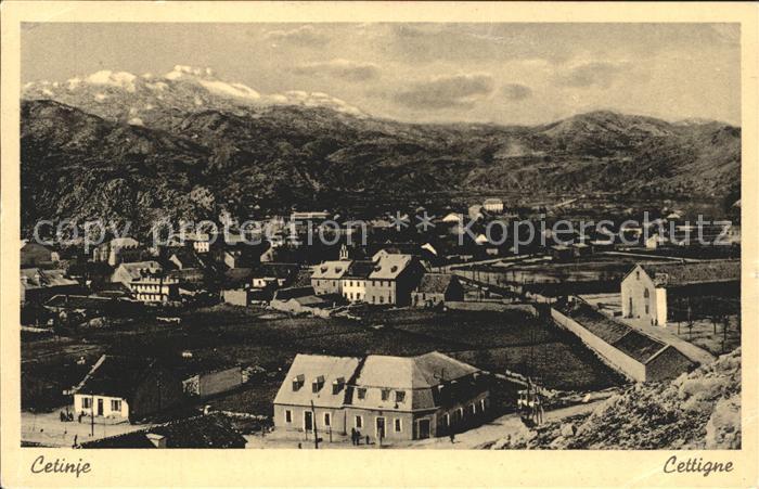 Cetinje Gesamtansicht mit Gebirgspanorama