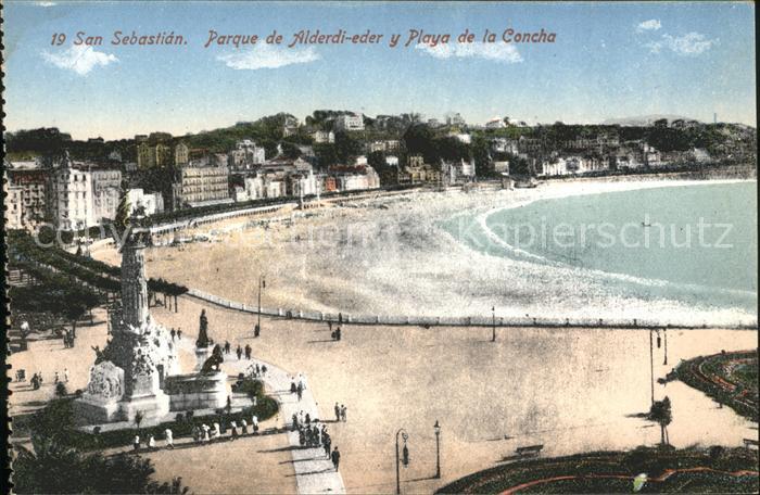 San Sebastian  Pais Vasco ES Parque de Alderdi Eder y playa de la Concha