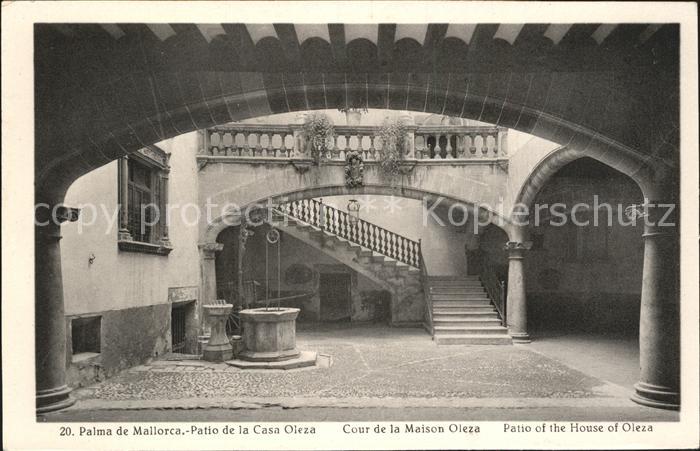 Palma de Mallorca Patio de la Casa Oleza