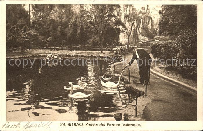 Bilbao Espana Rincon del Parque Estanque