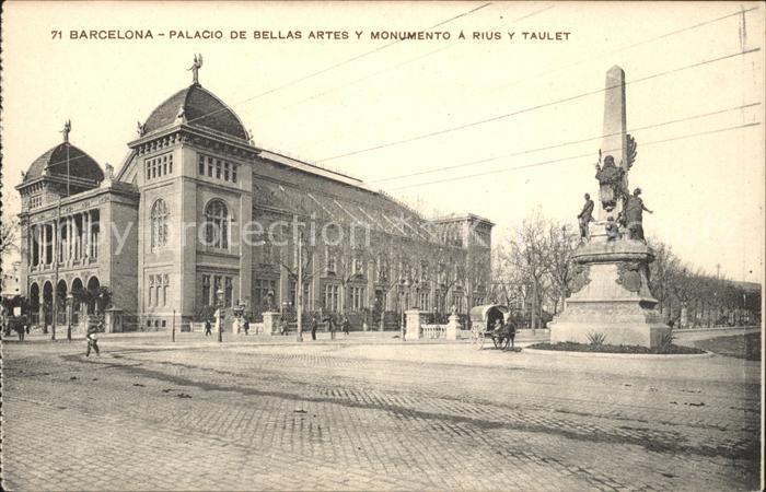 Barcelona Cataluna Palacio de bellas Artes y monumento a rius y taulet