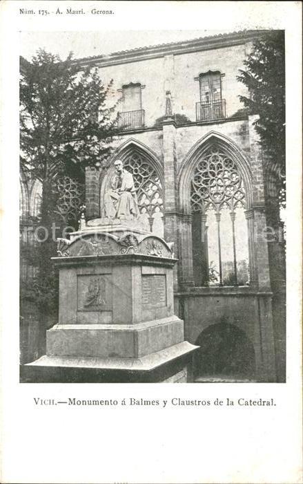 Gerona Monumento a Balmes y Claustros de la Catedral