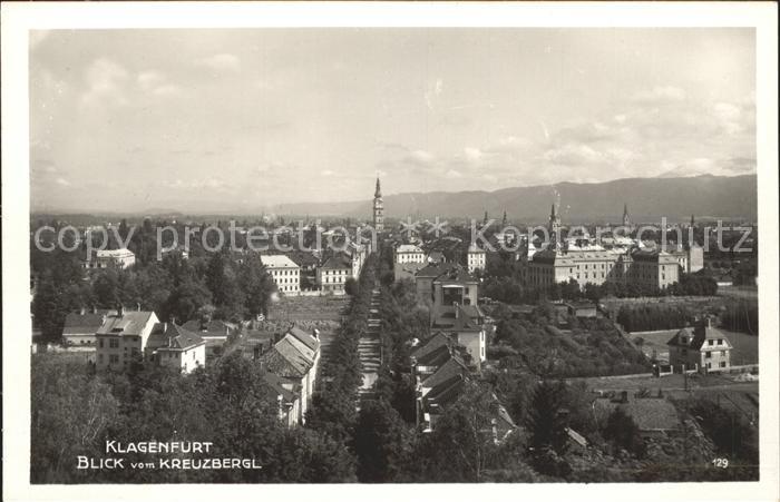 Klagenfurt Woerthersee Blick vom Kreuzbergl