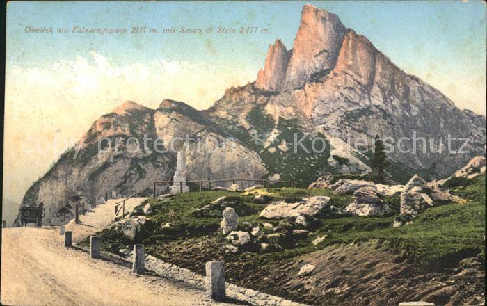 Falzaregopass Obelisk Sasso di Stria