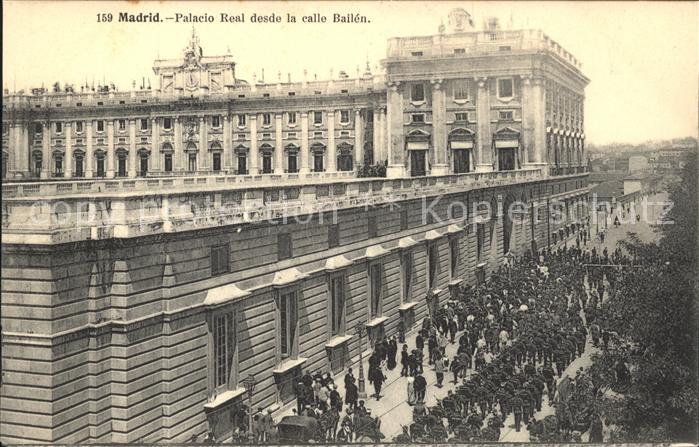 Madrid Spain Palacio Real la calle Bailen