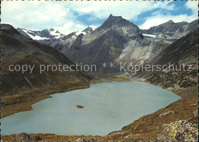 Mittelberg Pitztal Tirol Riffelsee mit Rostizkogel