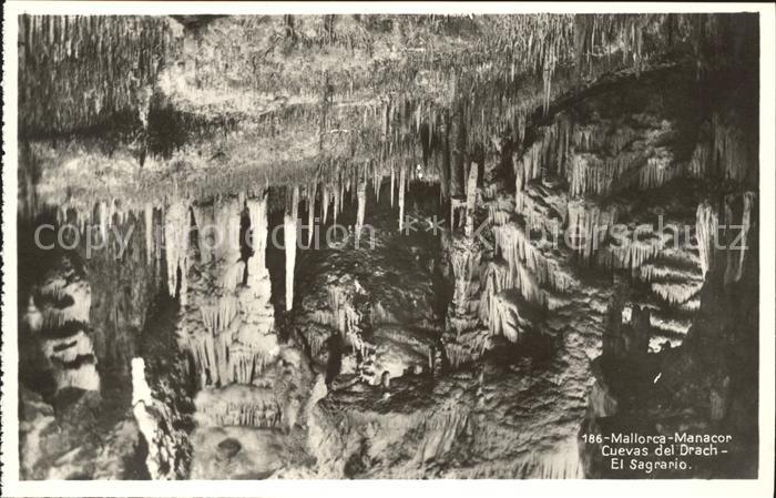 Hoehlen Caves Grottes Mallorca Manacor Cuevas del Drach El Sa