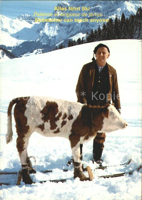 Skifahren Peter von der Aebi Skilehrer fuer Kaelber und Rinder